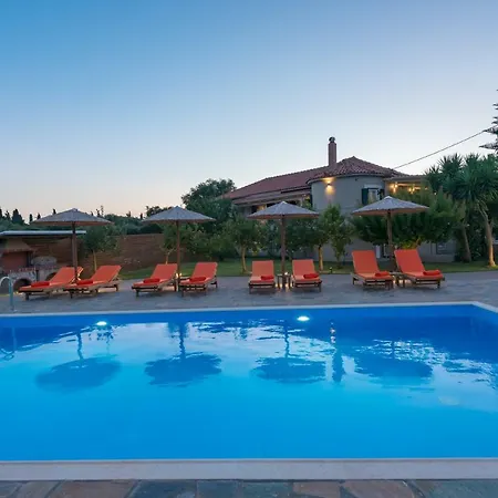 Antia Holiday home *