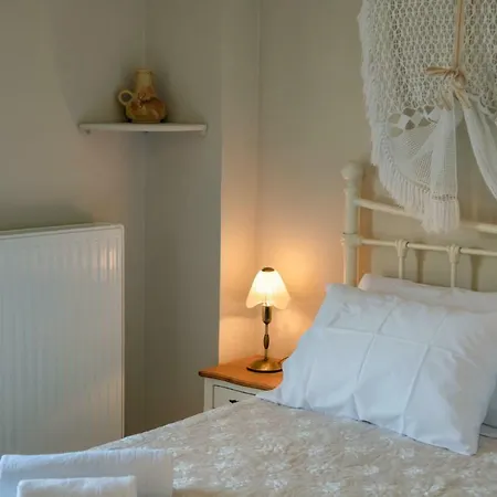 Holiday home Antia Metaxata