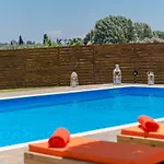 Antia Holiday home *
