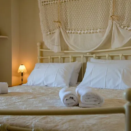 Antia Holiday home *