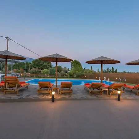 Antia Tatil Evi *